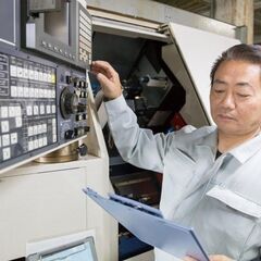☆日勤帯☆土日休み☆工場での部品加工の機械オペレーター業務