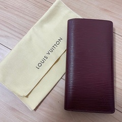 ルイヴィトン　ポルトフォイユ　プラザ　財布