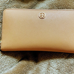 ❣️ﾄﾘｰﾊﾞｰﾁ 長財布❣️値下げ😍