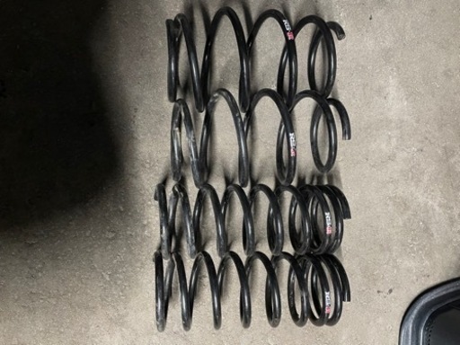 ダイハツムーヴ 4WD用RS-Rダウンサス 1台分