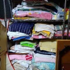 未使用の古タオル、雑巾、タオルケットをもらってください