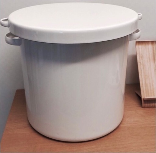 野田琺瑯　ラウンドストッカー　27cm