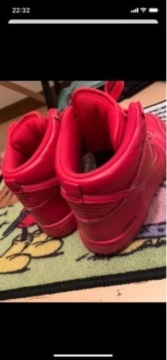 NIKEスニーカー　赤