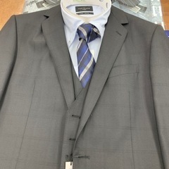 美品　セットアップスーツ4点セットの画像
