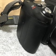 Nikon U2 とレンズ2種 28-80/70-300mmの画像
