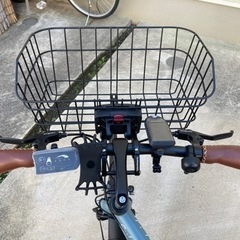 【ｼﾞｬﾝｸ】電動ｱｼｽﾄ付きｸﾛｽﾊﾞｲｸSylphide -700C【シルフィード】軽量約16㎏ﾗｲﾄ泥除け鍵付の画像