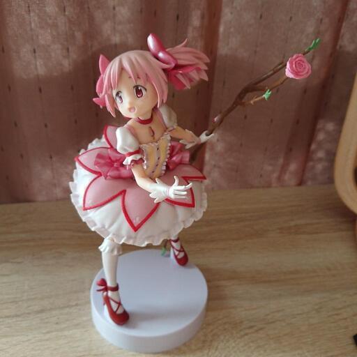 まどか マギカ 薔薇の枝 フィギュア