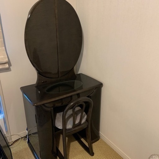 ドレッサー　三面鏡
