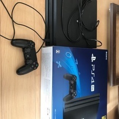 【値引き】PS4セット売ります！コントローラー1、ソフト2個付き