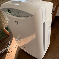 ダイキン　ストリーマー空気清浄機（加湿器付き）の画像