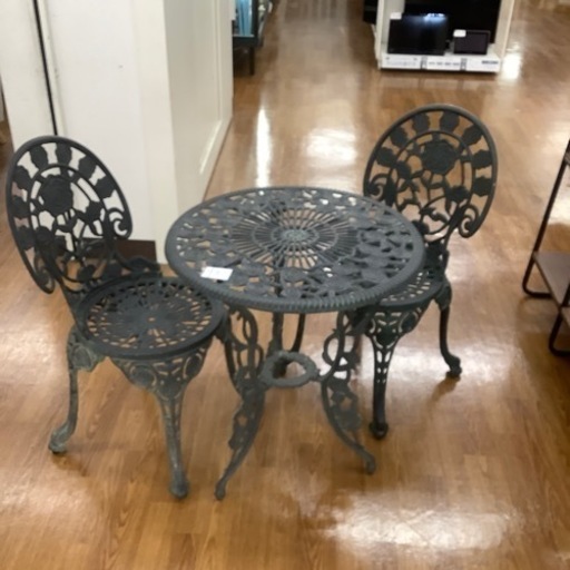 ガーデンテーブル&チェア3点セット【トレファク 川越店】