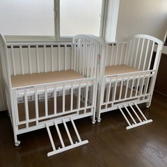 ※説明読んでください。ビアンコ2 双子セット　ベビーベッド２つ　値引きOKの画像