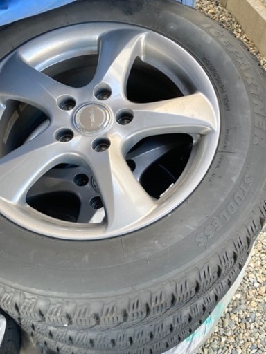 4本セット ブリヂストン ICEPARTNER 205/65R16 スタッドレスタイヤ 5穴ホイール付き