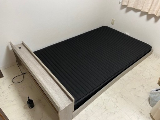 セミダブルベット　ローベット