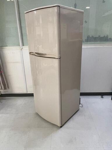 冷蔵庫。
