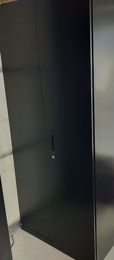 【オフィス用】収納棚・オカムラ スチール収納VILLAGE 両開き 80✕40✕185