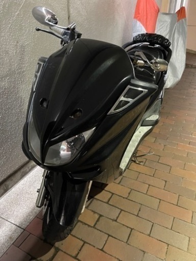 【YAMAHAマジェスティー】SG03J 大人カスタムオールブラック前後スモーク