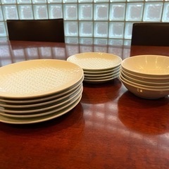 最終値下　たーぶる LATABLE 皿 プレート 小鉢 セット ...