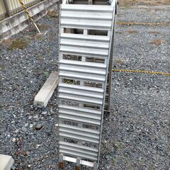 ラダーレール 折り畳み トランポ 軽トラ ハイエース