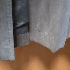 メンズコート　裏地ダウン　トレンチコート　Ｍサイズ　濃いベージュグレーの画像