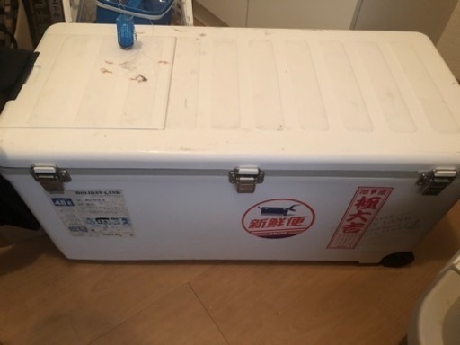 釣り用クーラーボックス