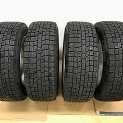 スタッドレスタイヤ　アルミホイール付き