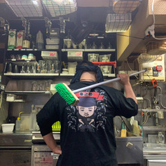 閉店作業スタッフ急募！！22時〜24時でちょっと働いてお小遣い稼ぎ！