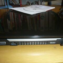 中古ノートパソコン　富士通LIFEBOOK AH33／L (FMVA33LB2)の画像