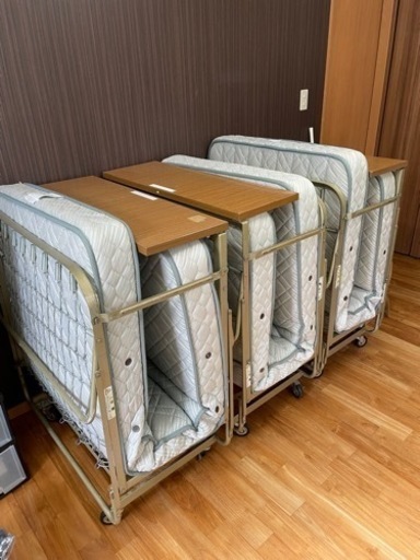 折りたたみ式ベット、一体式売ります