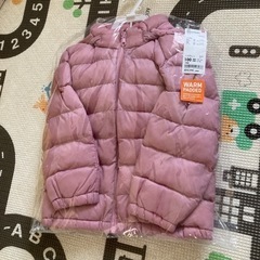 新品未開封！ユニクロ＊ライトウォームパデットパーカの画像