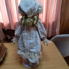 洋風人形2点セットの画像