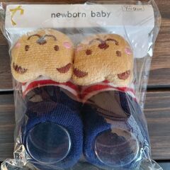 【新品未開封】くま　立体　ソックス　7～9cmの画像