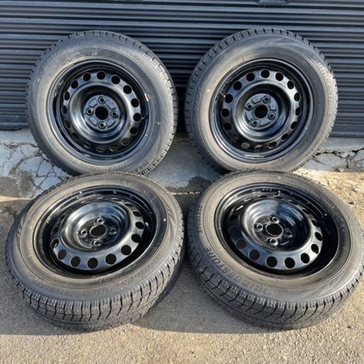 175/65R15 ブリヂストンブリザックVRX スタッドレス　アクア等　