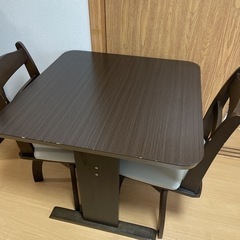 ダイニングテーブル お渡し決まりました