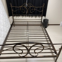 ダブルサイズ 金属ベットフレーム 寝具専門店 ビーナスベッド パピヨン