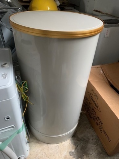 灯油タンク　190リットル　中古