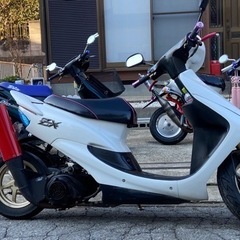DIOZX エンジン１５センチずらしてあります　かなり綺麗です‼️