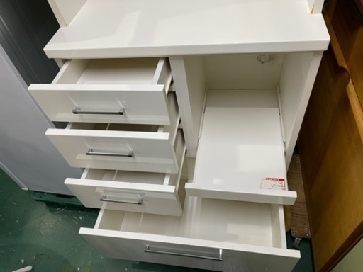 ニトリ　食器棚　レンジボード　2面　中古