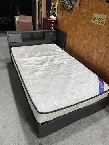 Q2402　シングルベッド　引き出し付き