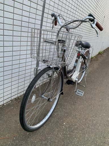 ブリジストン　assista 前タイヤ新品　電動アシスト自転車
