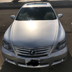 ls600h シルバー　4WD 足回りリフレッシュ済み　ハイブリ...