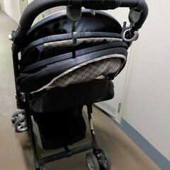 無料Combiベビーカー XA_500の画像