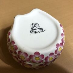 Floral Porcelain フクロウ 梟 ふくろう ミミズク 飾り 小物入れ ポプリ入れ 香炉 アクセサリー入れ 陶器製 置物 の画像