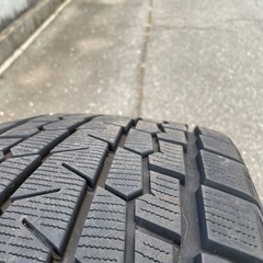 新品同様　アウディQ7用スタッドレス&ホイールの画像