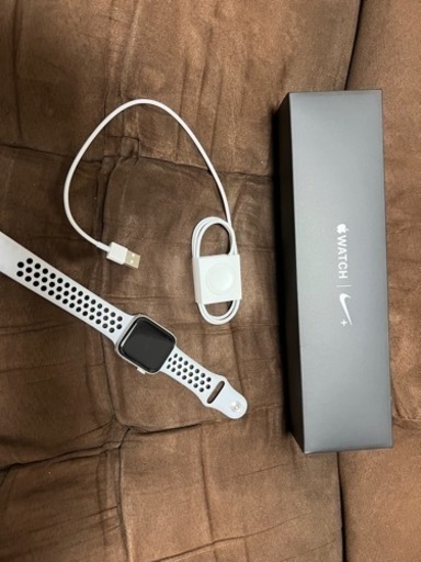 アップルウォッチ　シリーズ4