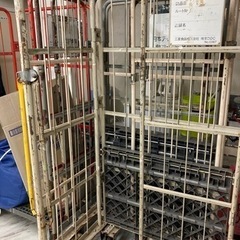 引取先決まりました！　カゴ台車　一個の価格です