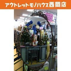 お値下げ！アンティーク調壁掛けミラー 鏡 金属フレーム 装飾付き...