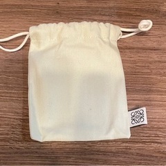 LOEWE レッド系×ピンク系 バイカラー 財布の画像