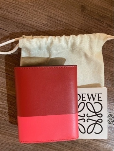 LOEWE レッド系×ピンク系 バイカラー 財布