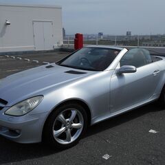 H16 ベンツ ＳＬＫ３５０ ＳＬＫ３５０（２名）　スポーツパッケージ　キーレス　純正ナビ　パワーシート　電動オープン　純正１７インチアルミ 15637の画像